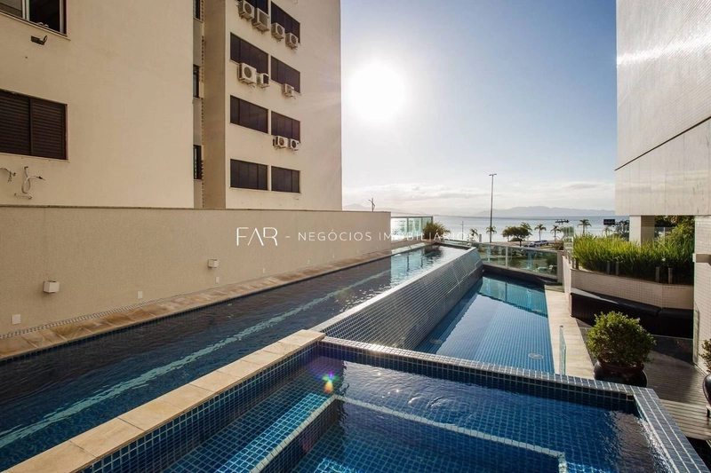 Apartamento à venda em Agronômica com 221 m², 3 suítes, 3 vagas: 21ª foto da galeria de imagens do imóvel