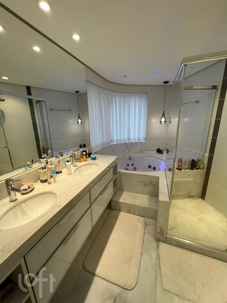 Apartamento à venda em Agronômica com 221 m², 3 suítes, 3 vagas: 18ª foto da galeria de imagens do imóvel