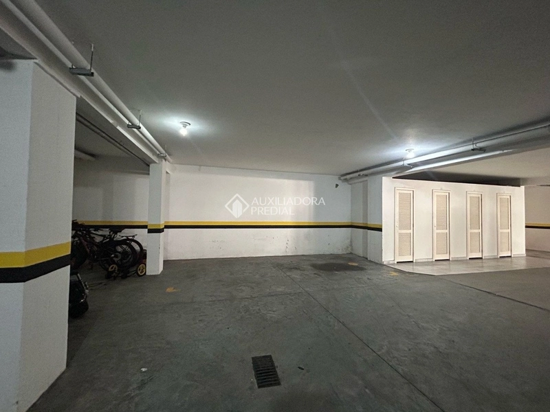 Apartamento 2 suítes recém reformado em Coqueiros: 20ª foto da galeria de imagens do imóvel