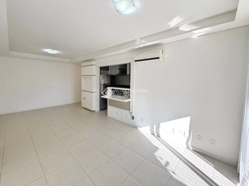 Apartamento à Venda próximo a Beira Mar - 02 quartos (1 suíte): 5ª foto da galeria de imagens do imóvel