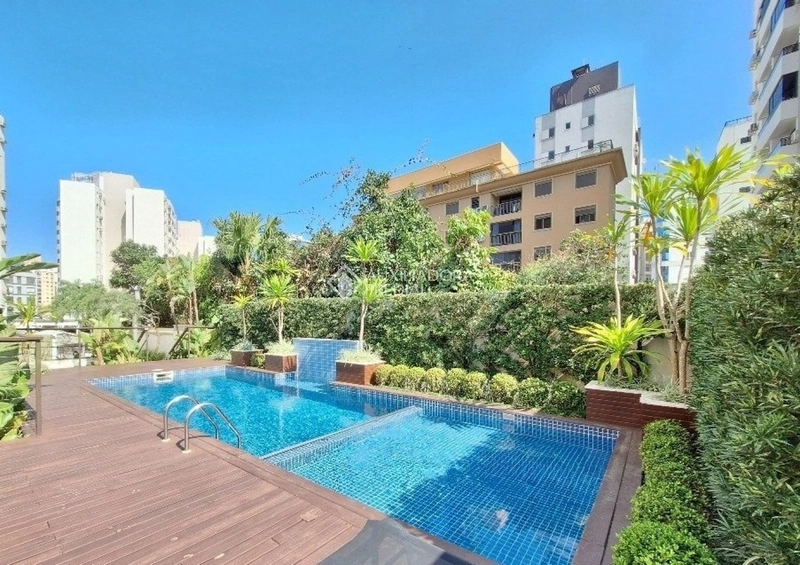Apartamento à Venda próximo a Beira Mar - 02 quartos (1 suíte): 1ª foto da galeria de imagens do imóvel