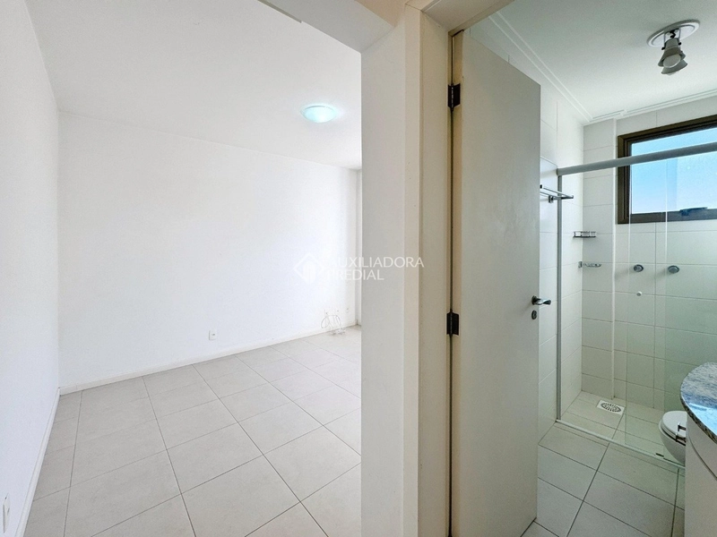 Apartamento à Venda próximo a Beira Mar - 02 quartos (1 suíte): 15ª foto da galeria de imagens do imóvel