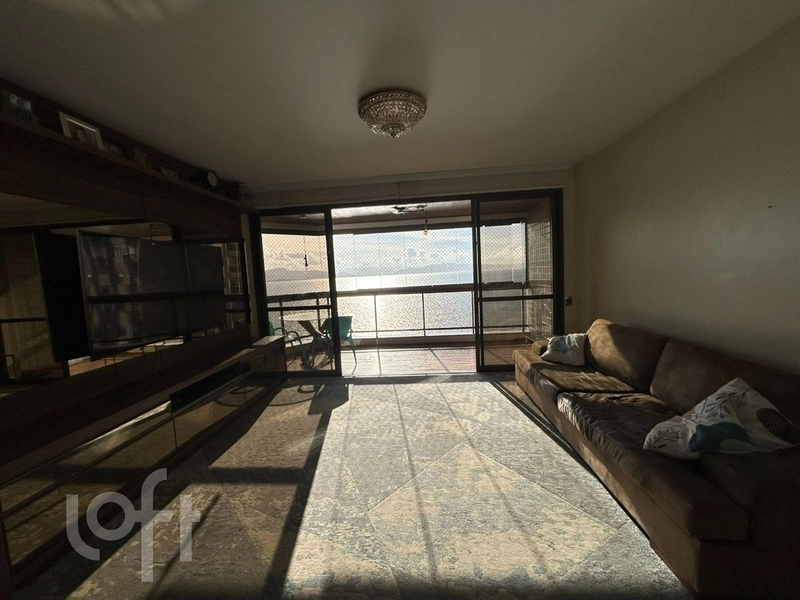 Apartamento à venda em Agronômica com 171 m², 4 quartos, 2 suítes: 5ª foto da galeria de imagens do imóvel