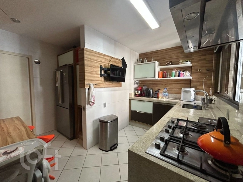 Apartamento à venda em Agronômica com 171 m², 4 quartos, 2 suítes: 11ª foto da galeria de imagens do imóvel