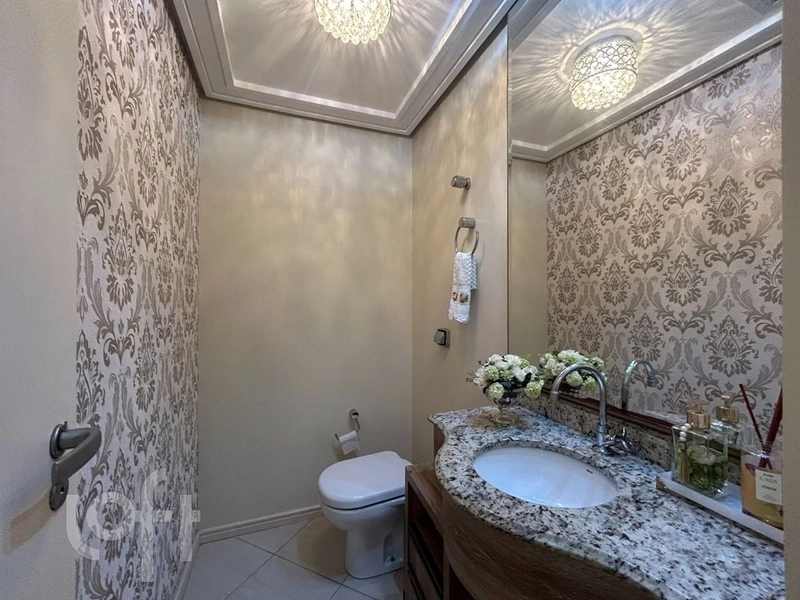 Apartamento à venda em Agronômica com 171 m², 4 quartos, 2 suítes: 9ª foto da galeria de imagens do imóvel