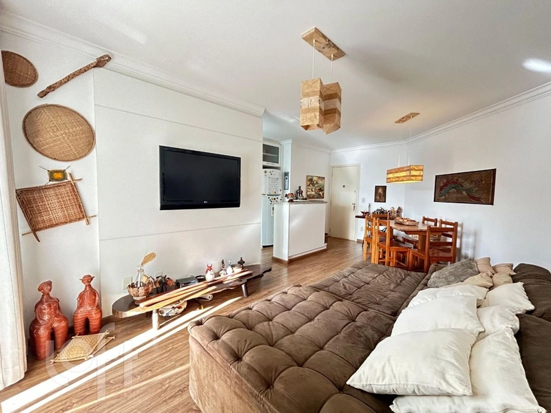 Apartamento à venda em Itacorubi com 72 m², 2 quartos, 1 suíte, 1 vaga: 1ª foto da galeria de imagens do imóvel
