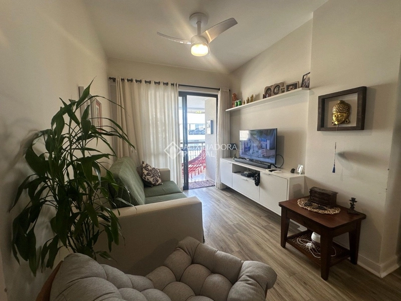 Apartamento com 2 dormitórios no condomínio Residencial Plaza Mediter: 1ª foto da galeria de imagens do imóvel