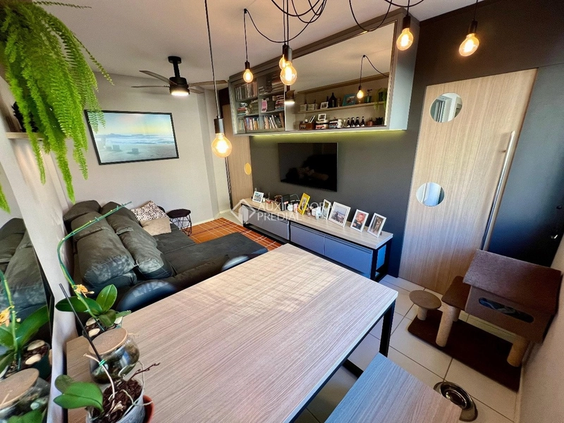 Apartamento 2 dormitórios no Itacorubi - Sol da manhã - Vista livre: 1ª foto da galeria de imagens do imóvel