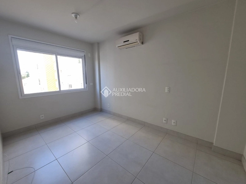 Conforto e praticidade no coração de Florianópolis 2 quartos, 1 suíte: 10ª foto da galeria de imagens do imóvel