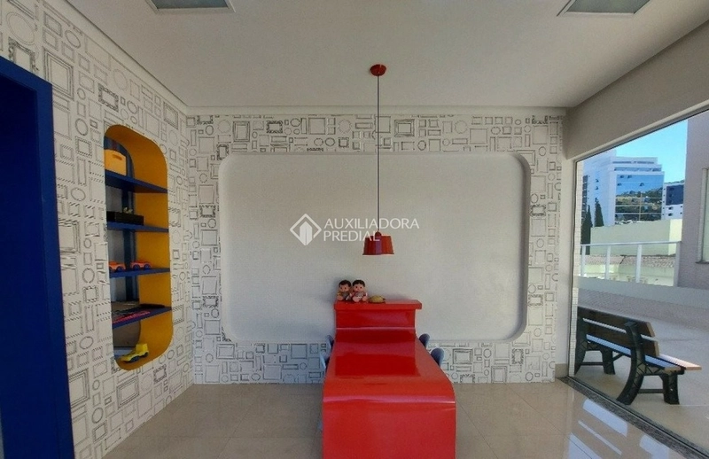 Conforto e praticidade no coração de Florianópolis 2 quartos, 1 suíte: 15ª foto da galeria de imagens do imóvel