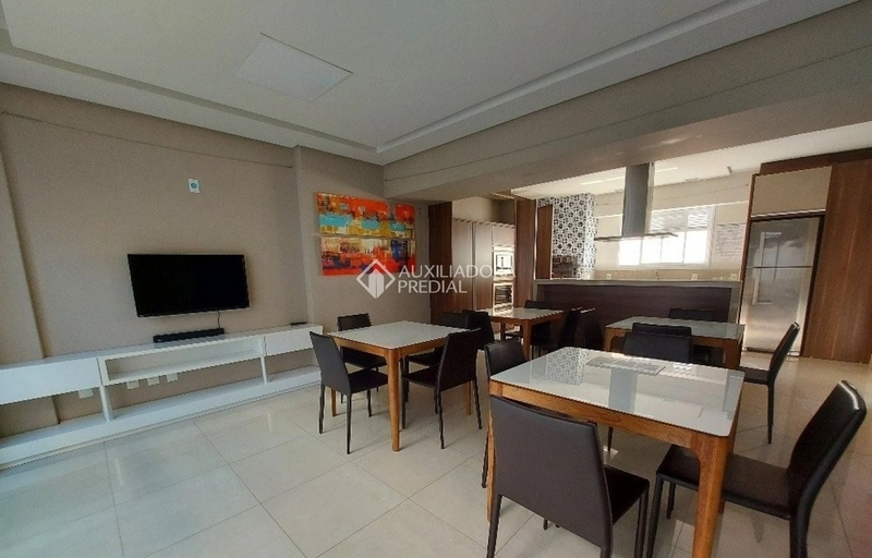 Conforto e praticidade no coração de Florianópolis 2 quartos, 1 suíte: 16ª foto da galeria de imagens do imóvel