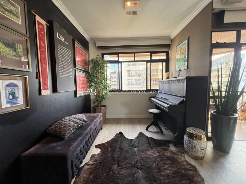 Apartamento com 4 quartos, sendo 2 suítes á Venda- Centro, Fpolis: 9ª foto da galeria de imagens do imóvel