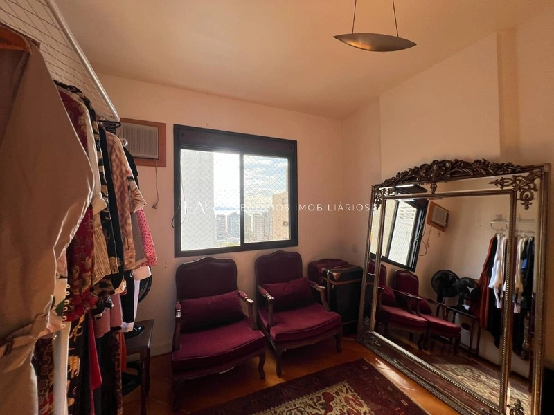 Apartamento com 4 quartos, sendo 2 suítes á Venda- Centro, Fpolis: 14ª foto da galeria de imagens do imóvel