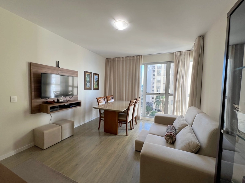 Apartamento a venda no Centro de Florianópolis - 02 quartos - 77m²: 5ª foto da galeria de imagens do imóvel
