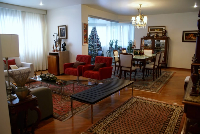 Amplo apartamento a venda na charmosa Avenida Trompowsky - 04 quartos: 1ª foto da galeria de imagens do imóvel