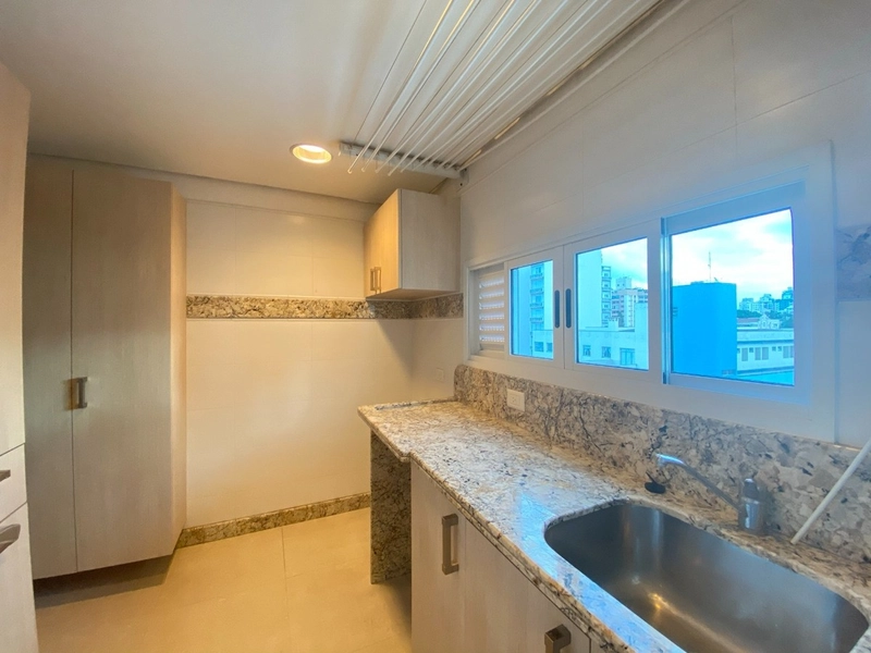 Belíssimo apartamento com vista para o mar - 3 suítes - 2 vagas livre: 7ª foto da galeria de imagens do imóvel