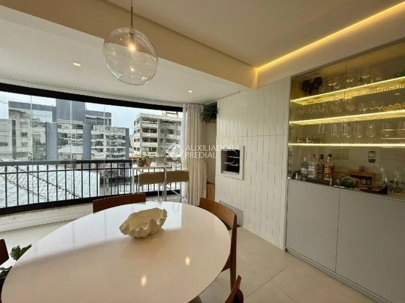 Apartamento à venda com 2 suítes em Coqueiros - Florianópolis - SC: 4ª foto da galeria de imagens do imóvel