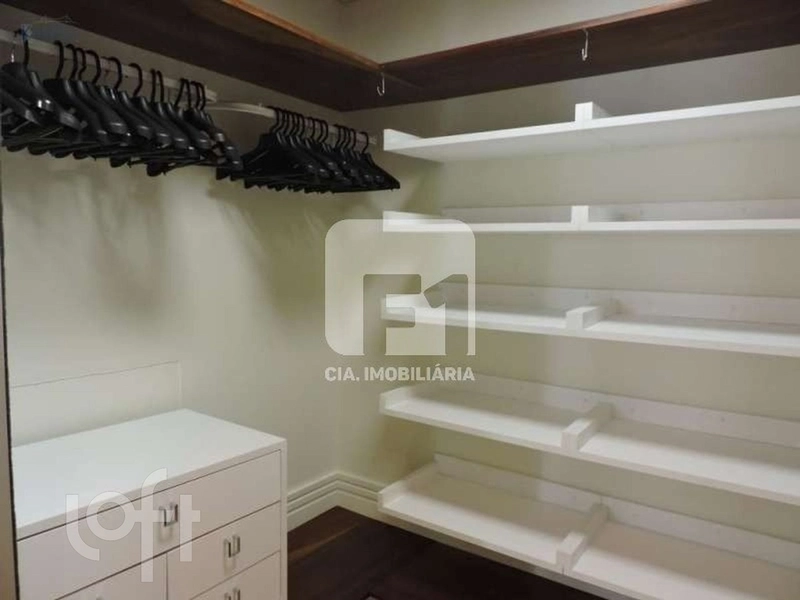 Apartamento à venda em Centro com 168 m², 3 quartos, 3 suítes, 2 vagas: 1ª foto da galeria de imagens do imóvel