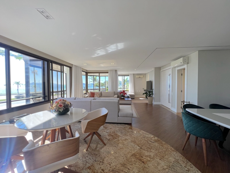 Luxuoso apartamento com vista Beira Mar - 3 suítes: 5ª foto da galeria de imagens do imóvel