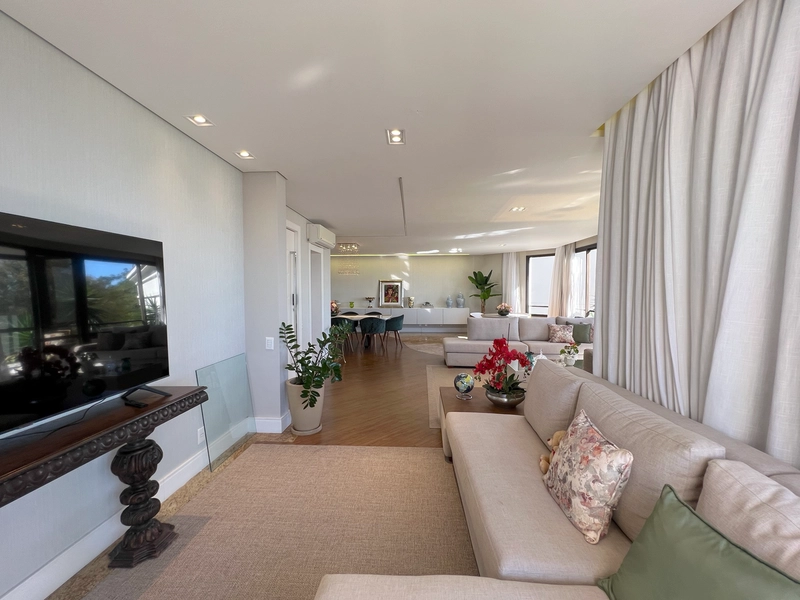Luxuoso apartamento com vista Beira Mar - 3 suítes: 3ª foto da galeria de imagens do imóvel