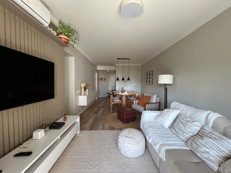 Apartamento com 3 vagas, 3 quartos, no centro, a uma quadra da beira m: 8ª foto da galeria de imagens do imóvel