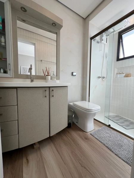 Apartamento com 3 vagas, 3 quartos, no centro, a uma quadra da beira m: 23ª foto da galeria de imagens do imóvel
