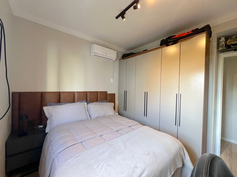 Apartamento com 3 vagas, 3 quartos, no centro, a uma quadra da beira m: 18ª foto da galeria de imagens do imóvel