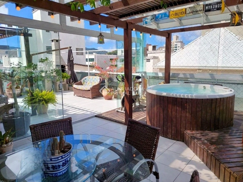 Cobertura 2 quartos sendo 2 súítes- 157m2 privativos no bairro Trindad: 1ª foto da galeria de imagens do imóvel