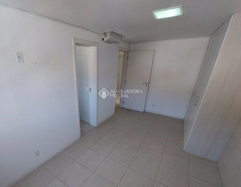 Cobertura de 316m2 e 5 vagas de garagem no Centro de Florianópolis: 23ª foto da galeria de imagens do imóvel