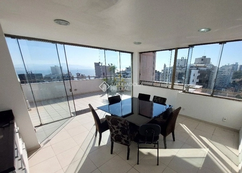 Cobertura de 316m2 e 5 vagas de garagem no Centro de Florianópolis: 14ª foto da galeria de imagens do imóvel