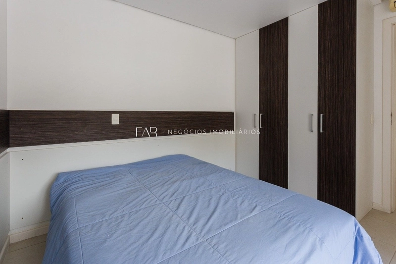 Cobertura de 316m2 e 5 vagas de garagem no Centro de Florianópolis: 21ª foto da galeria de imagens do imóvel