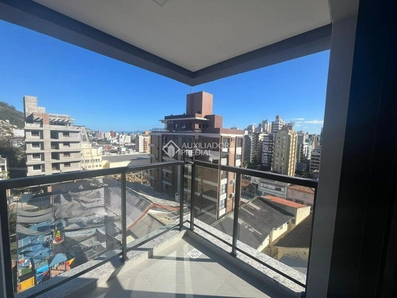 Exclusividade, Sofisticação e Vista Privilegiada no Centro de Florianó: 1ª foto da galeria de imagens do imóvel