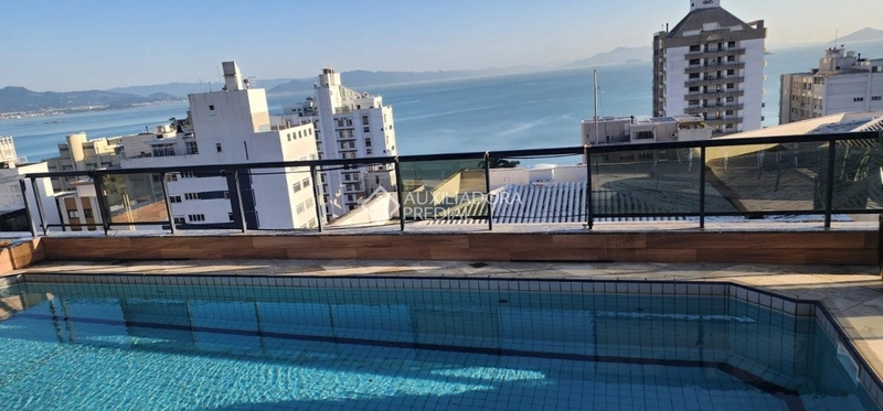 Maravilhosa cobertura em frente ao colégio Catarinense - 418 m²: 2ª foto da galeria de imagens do imóvel