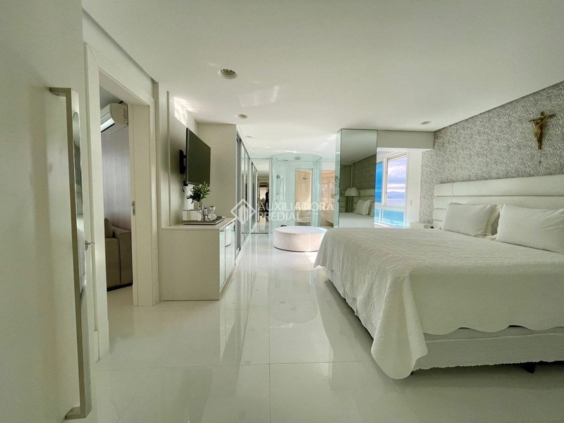 Apartamento mobiliado com vista para o mar no centro de Florianópolis: 13ª foto da galeria de imagens do imóvel