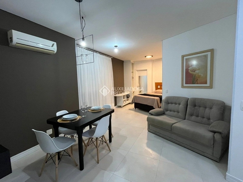 Studio com 38 m², totalmente mobiliado, 1 vaga, hobbybox, à venda,: 2ª foto da galeria de imagens do imóvel