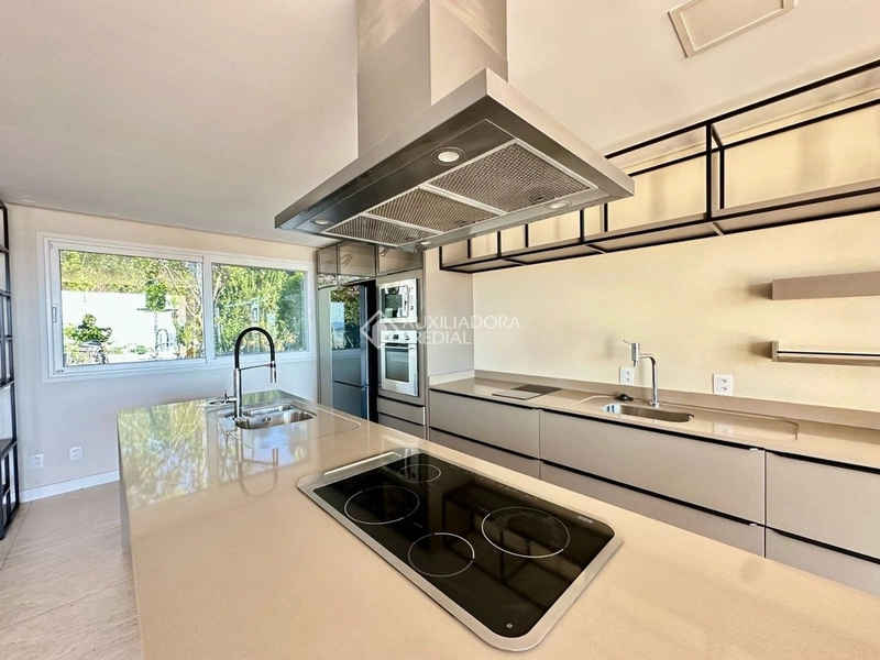 Casa linda VISTA MAR, semi-mobiliada, excelente padrão.: 15ª foto da galeria de imagens do imóvel
