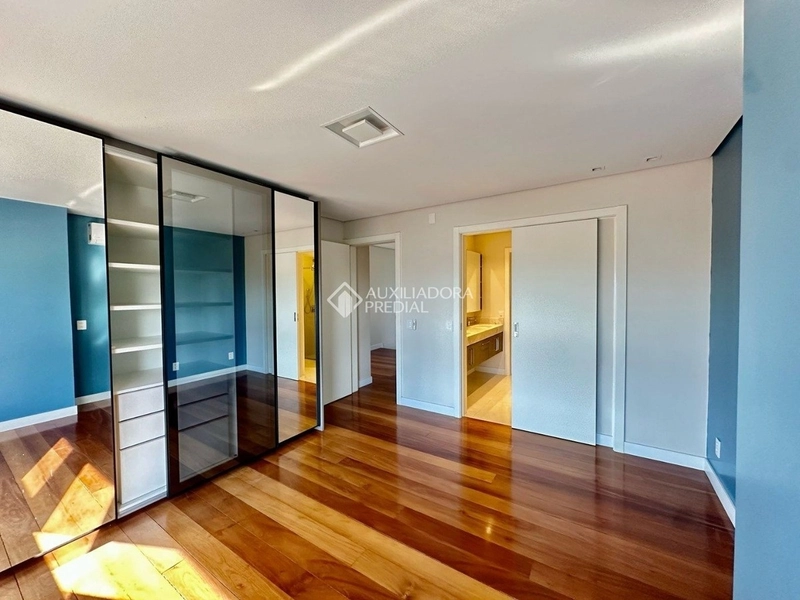 Casa linda VISTA MAR, semi-mobiliada, excelente padrão.: 24ª foto da galeria de imagens do imóvel