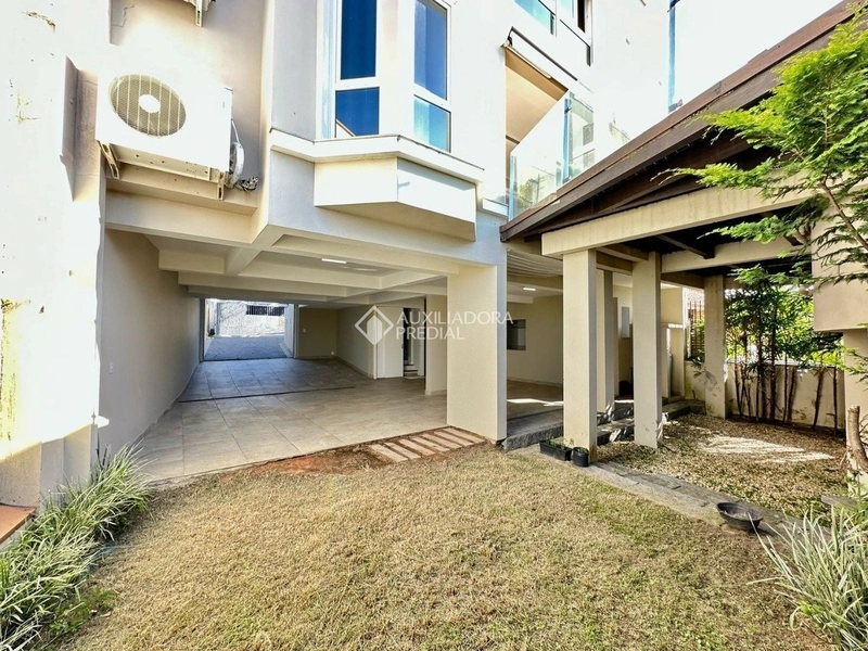 Casa linda VISTA MAR, semi-mobiliada, excelente padrão.: 36ª foto da galeria de imagens do imóvel