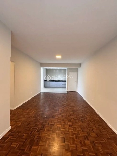 Apartamento á venda no Centro - 104 m² com 3 quartos 1 suíte!: 7ª foto da galeria de imagens do imóvel