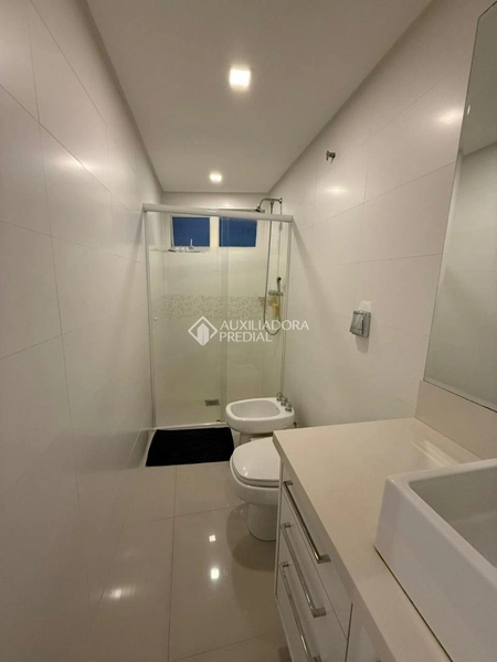 Apartamento com 2 quartos e vaga livre - Centro - Florianópolis/SC: 1ª foto da galeria de imagens do imóvel