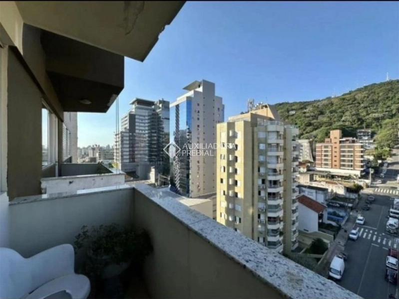 Apartamento a venda no Centro de Florianópolis - 03 quartos - 140 m²: 2ª foto da galeria de imagens do imóvel