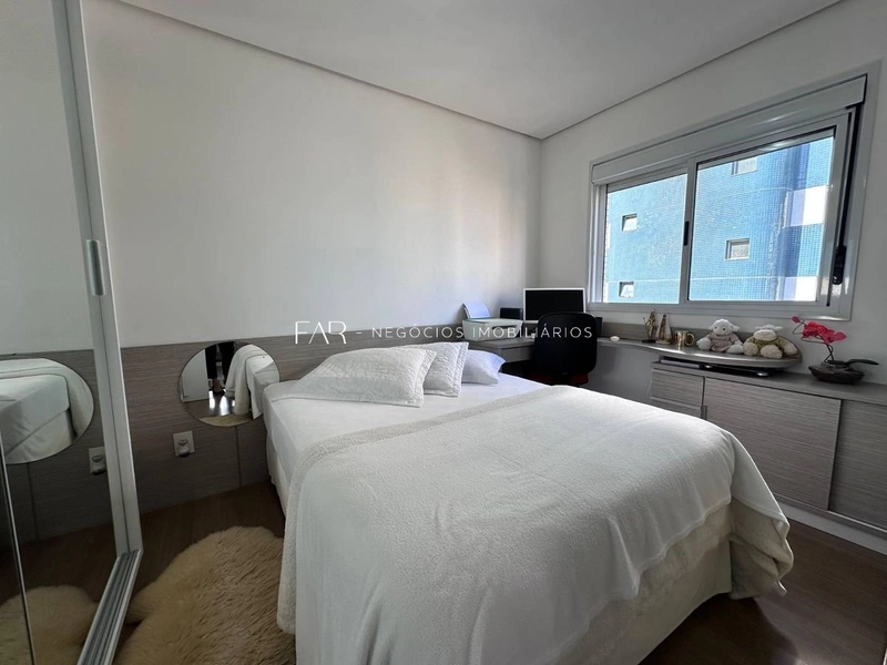 Apartamento mobiliado 2 dormitórios (1 suíte) no Centro: 13ª foto da galeria de imagens do imóvel