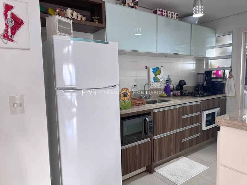 Apartamento mobiliado 2 dormitórios (1 suíte) no Centro: 15ª foto da galeria de imagens do imóvel