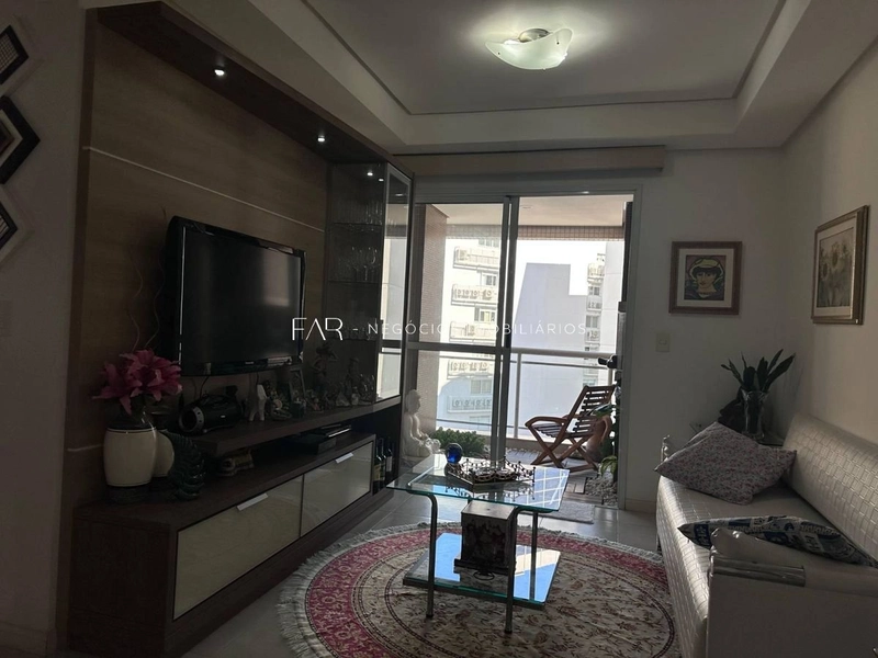 Apartamento mobiliado 2 dormitórios (1 suíte) no Centro: 5ª foto da galeria de imagens do imóvel