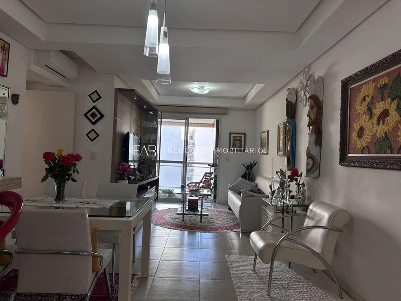 Apartamento mobiliado 2 dormitórios (1 suíte) no Centro: 4ª foto da galeria de imagens do imóvel