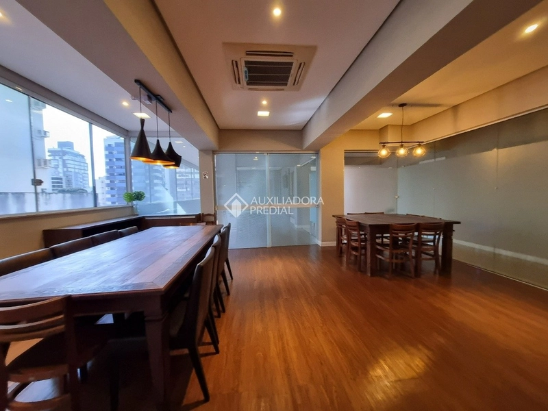 Apartamento mobiliado 2 dormitórios (1 suíte) no Centro: 25ª foto da galeria de imagens do imóvel