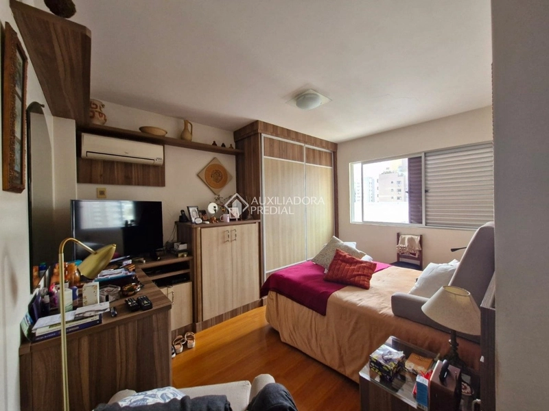 Excelente Apartamento ä venda no Centro Florianópolis - 3 suítes: 10ª foto da galeria de imagens do imóvel