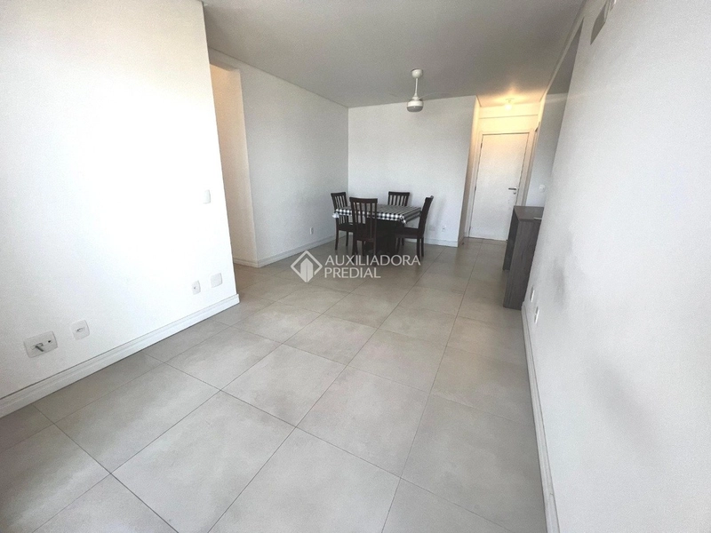 Apartamento 2 dormitórios (1 suíte) com vista panorâmica: 8ª foto da galeria de imagens do imóvel