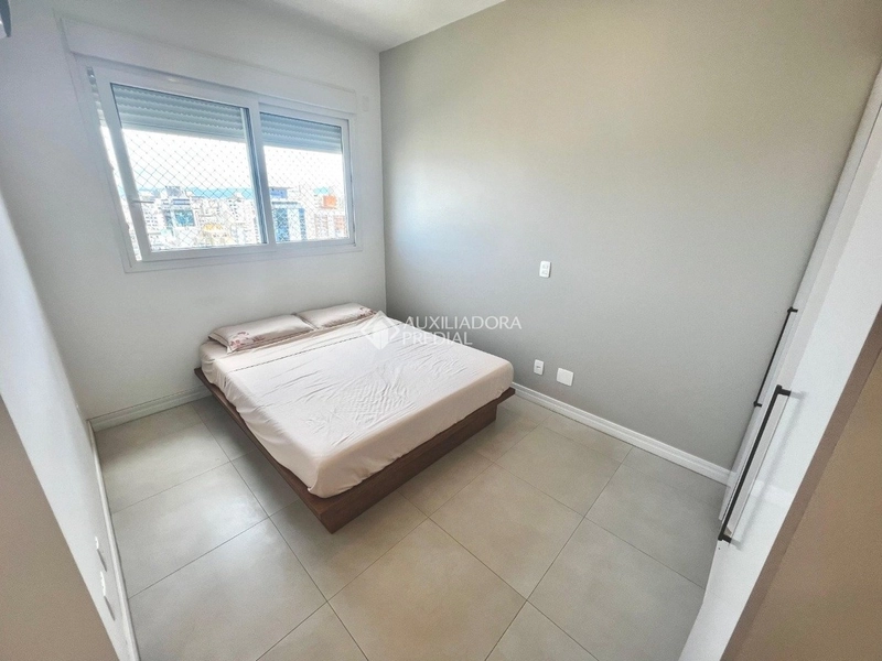 Apartamento 2 dormitórios (1 suíte) com vista panorâmica: 18ª foto da galeria de imagens do imóvel