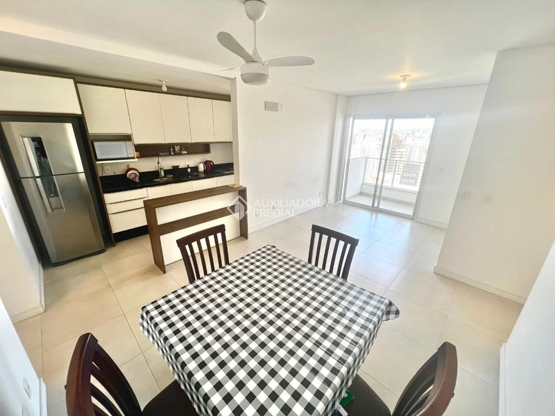 Apartamento 2 dormitórios (1 suíte) com vista panorâmica: 2ª foto da galeria de imagens do imóvel